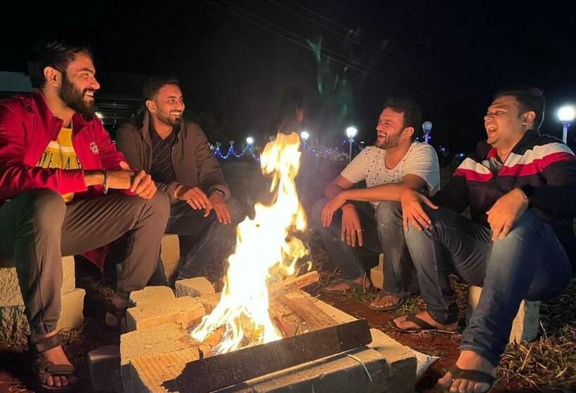 فندق Royal Stone Resort