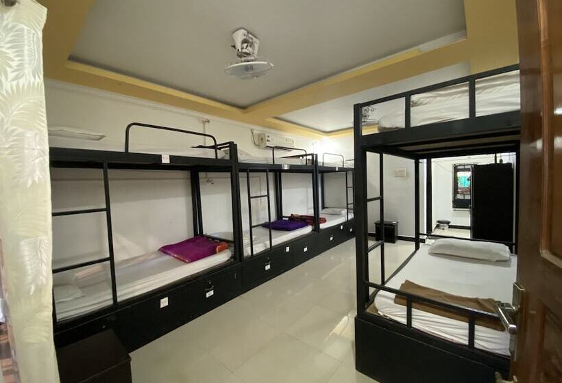 הוסטל Jungle By Sturmfrei Palolem