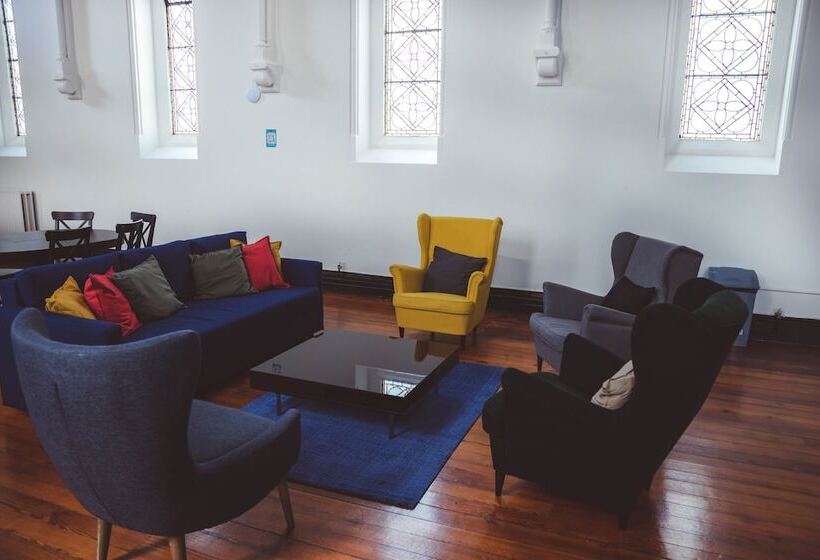 Leevin Hostel Mountjoy