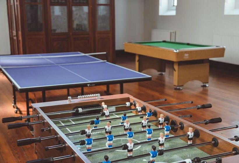 Leevin Hostel Mountjoy