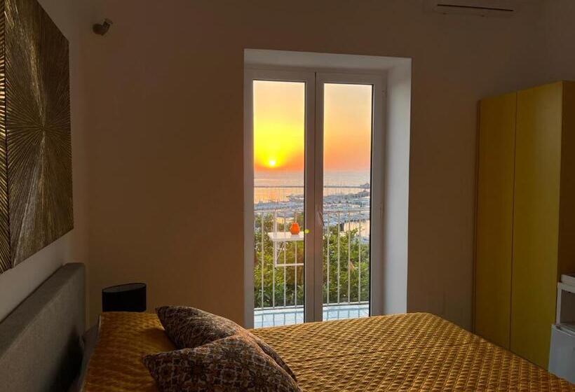 تختخواب و صبحانه Punta Lingua Relais   Room 3 Port View