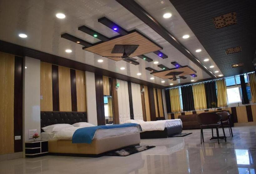 فندق Jai Maa Bhagwati