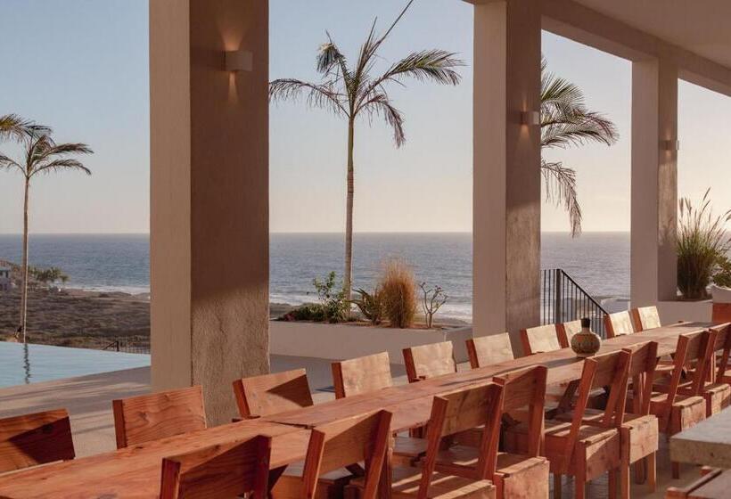 Topia Retreat   Surf Suite Sur