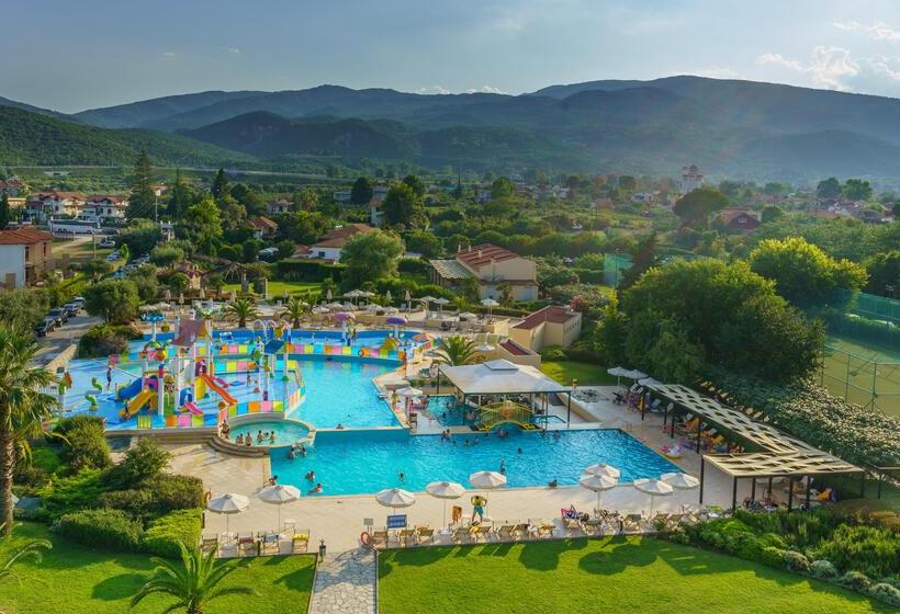 Cronwell Platamon Resort