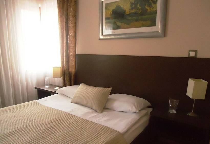 Fotos del hotel Divan:  8
