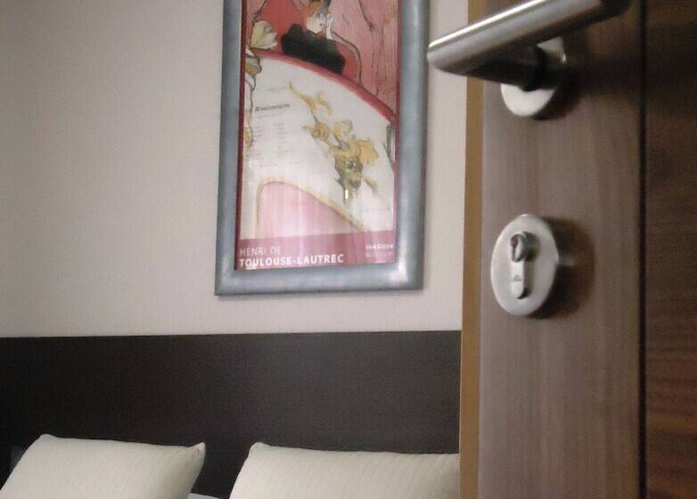 Fotos del hotel Divan:  13