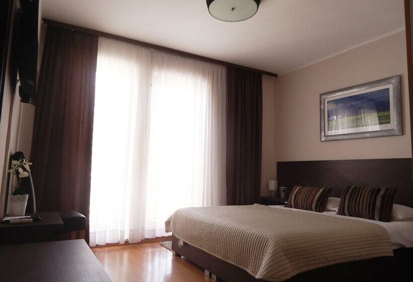 Fotos del hotel Divan:  15