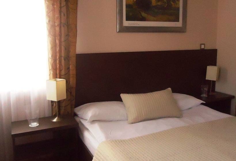 Fotos del hotel Divan:  32