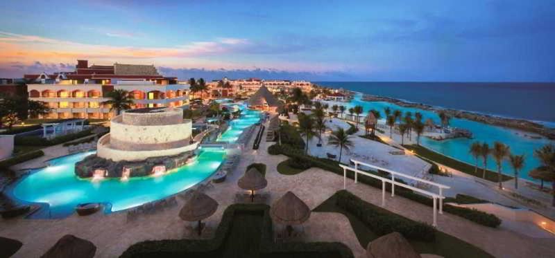 هتل Hard Rock  Riviera Maya  Hacienda All Inclusive