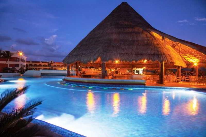 هتل Hard Rock  Riviera Maya  Hacienda All Inclusive