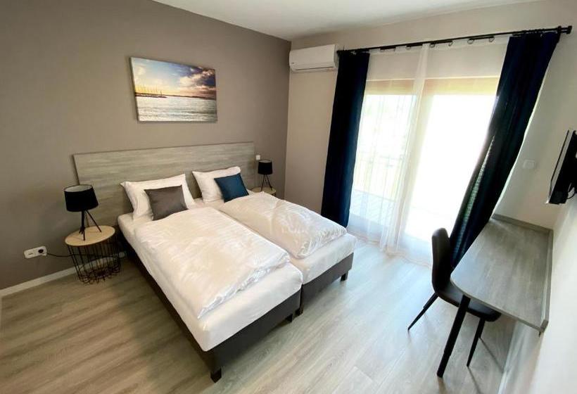 Holiday Hotel Siófok