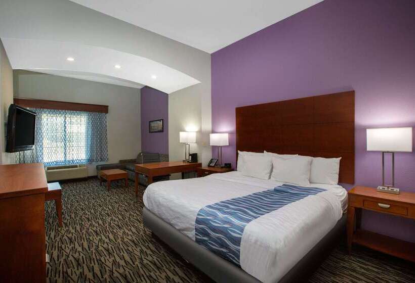 هتل La Quinta By Wyndham Tupelo