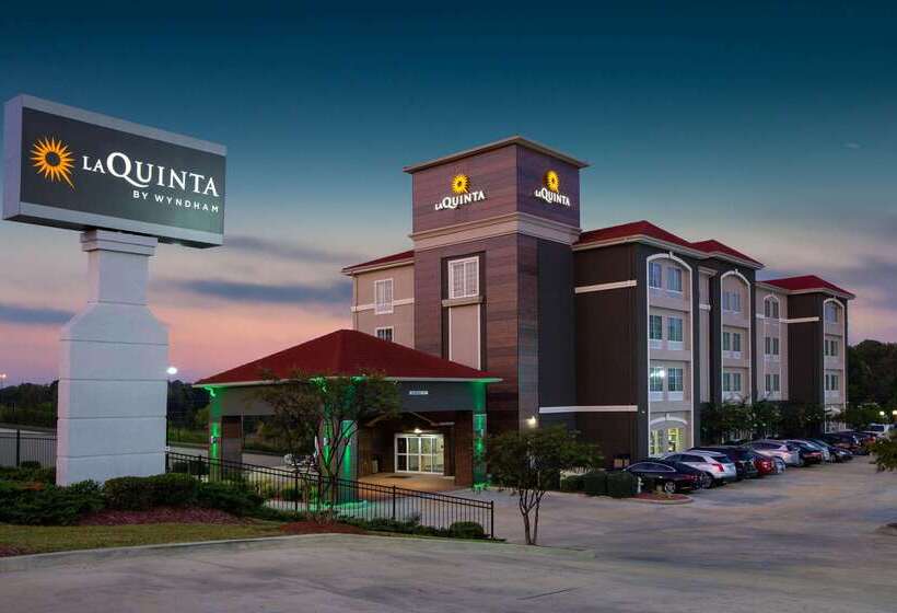 هتل La Quinta By Wyndham Tupelo