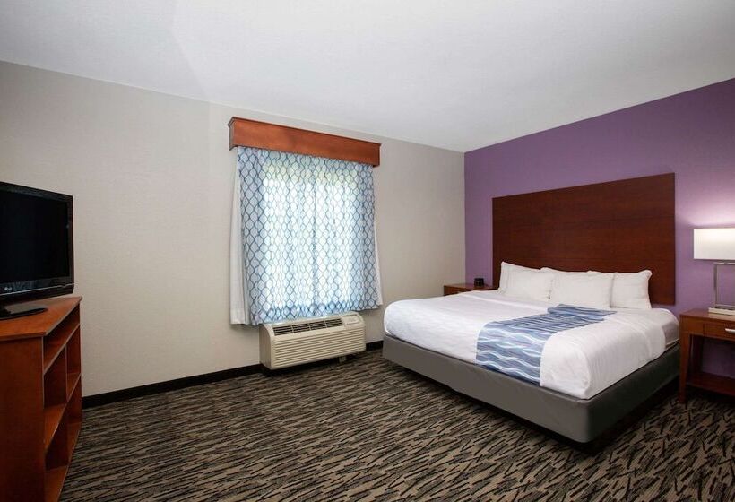 هتل La Quinta By Wyndham Tupelo