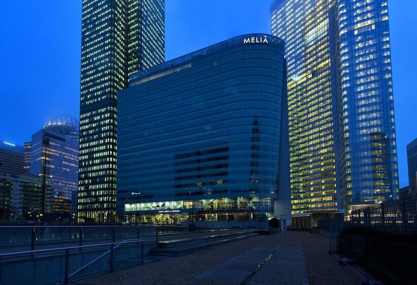 Hotel Melia Paris La Defense