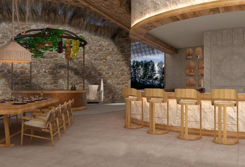 בית מלון כפרי Soho Beach Club  All Inclusive