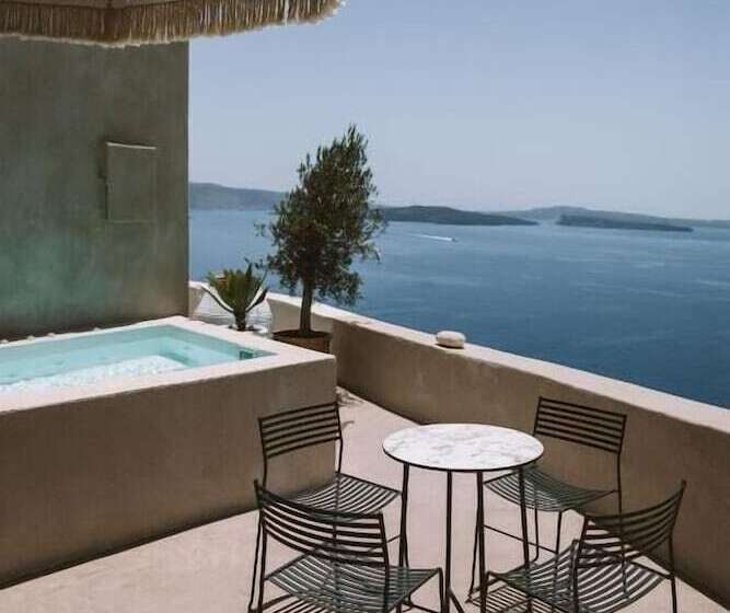 هتل Spitia Santorini Villa Collection