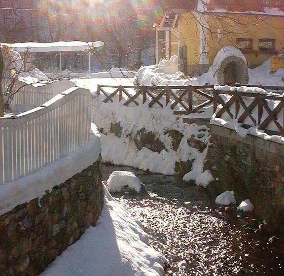 هتل Szeleta
