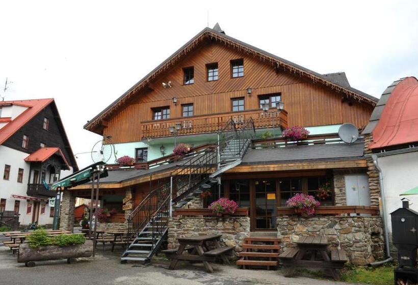 호텔 šumava Inn
