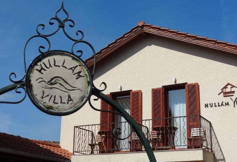 Hullám Villa B&b