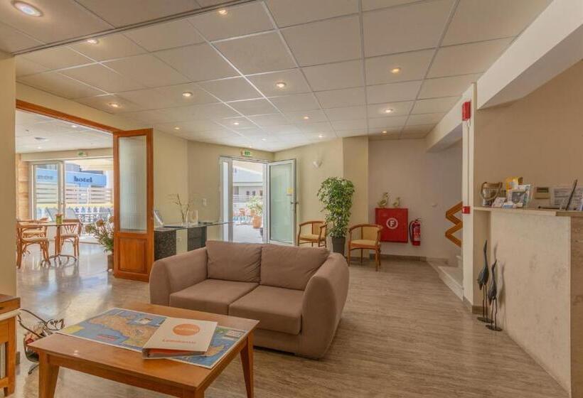 Irini Apartments