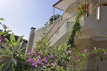 Kemer Suites