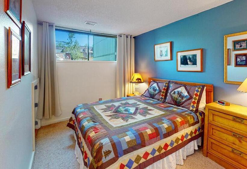 Meadowridge Resort