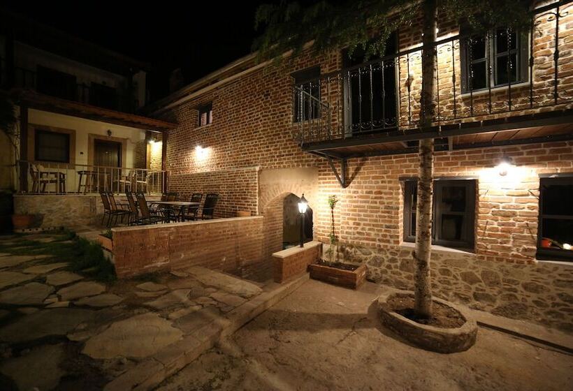 פנסיון Akropolis Guest House