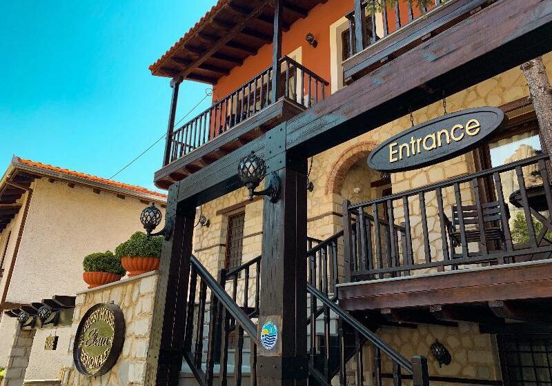 پانسیون Elena Guesthouse