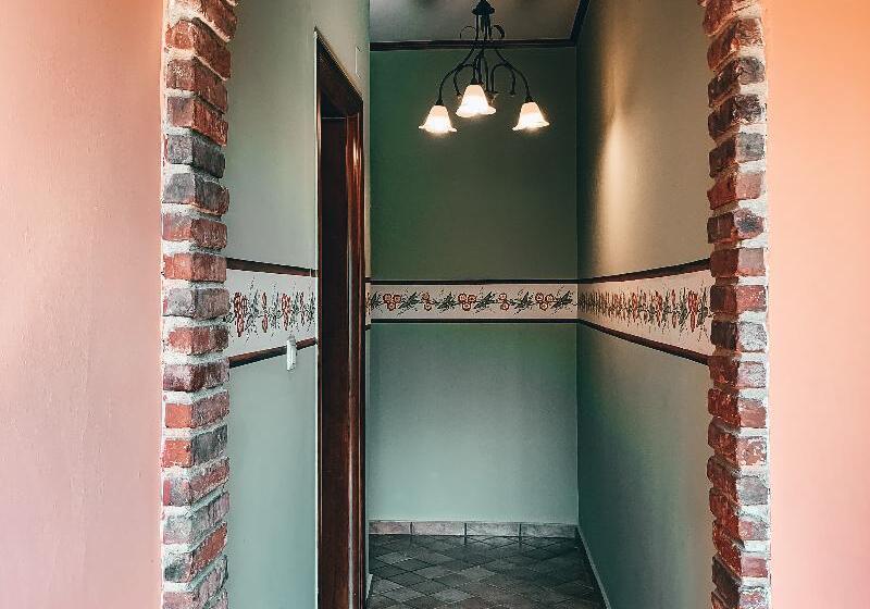 پانسیون Elena Guesthouse