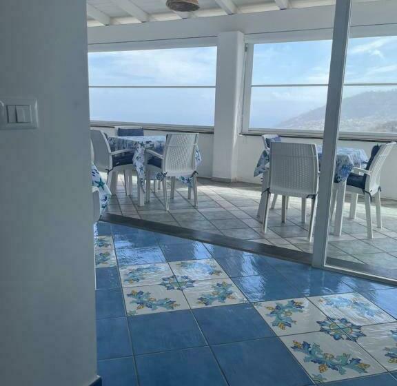 تختخواب و صبحانه Relais Villa Ettore