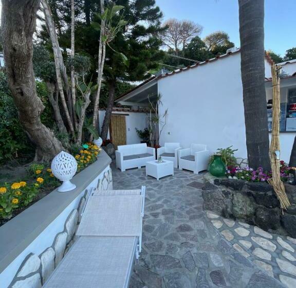 تختخواب و صبحانه Relais Villa Ettore