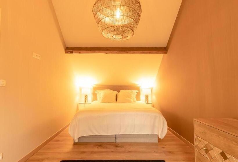 هتل La Grenouille   Suite De Luxe & Welness Privatif