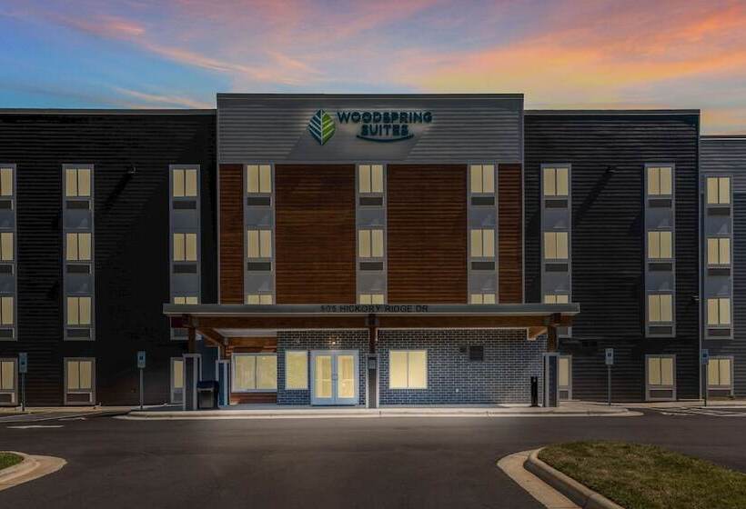هتل Woodspring Suites Greensboro   High Point North