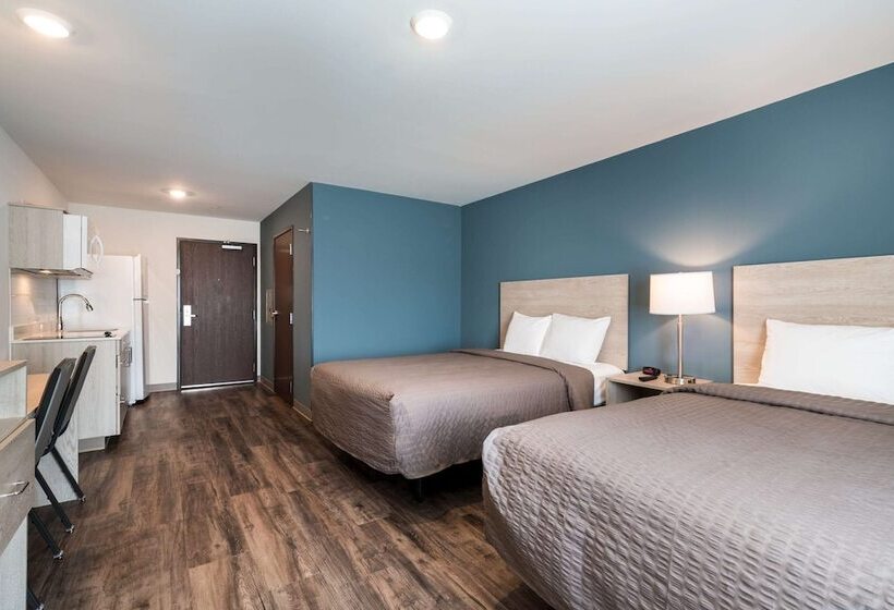 هتل Woodspring Suites Greensboro   High Point North