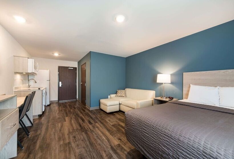 هتل Woodspring Suites Greensboro   High Point North