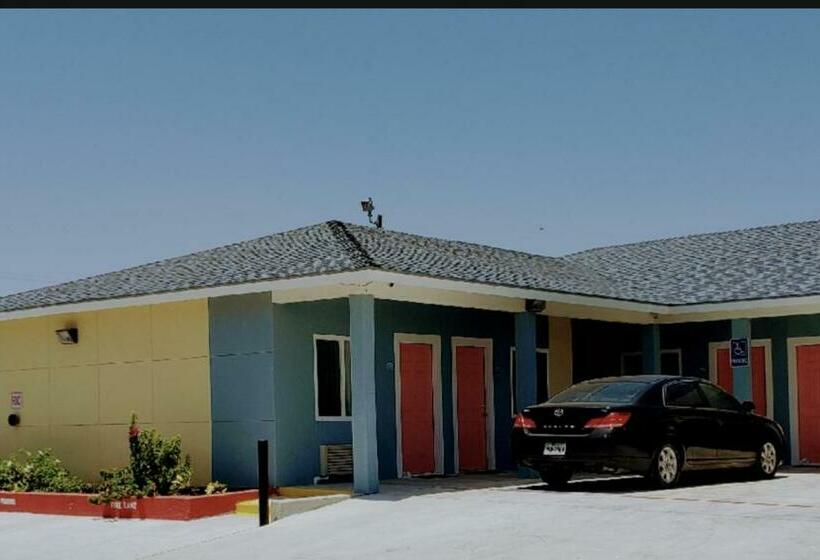 Holiday Inn Motel