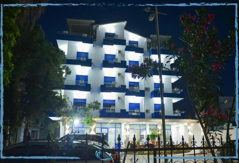 هتل Blue Balcony
