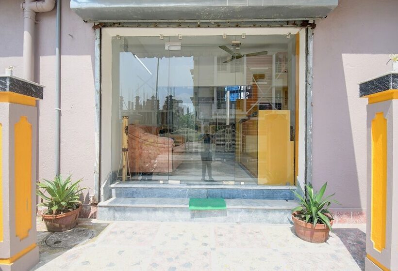 هتل Fabexpress Amar Raj Villa   Nr Eco Park