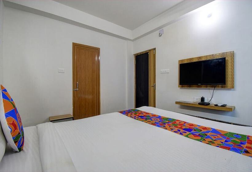 هتل Fabexpress Amar Raj Villa   Nr Eco Park