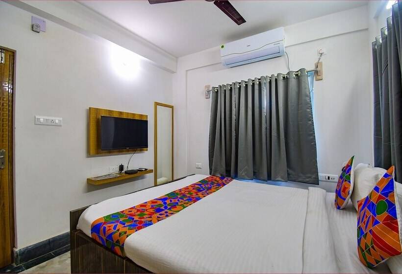 هتل Fabexpress Amar Raj Villa   Nr Eco Park