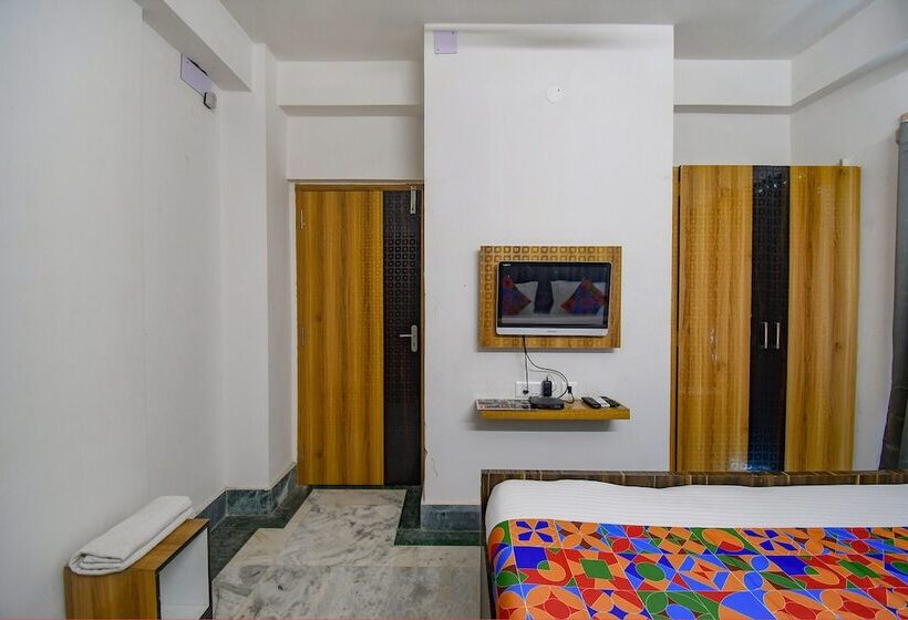 هتل Fabexpress Amar Raj Villa   Nr Eco Park