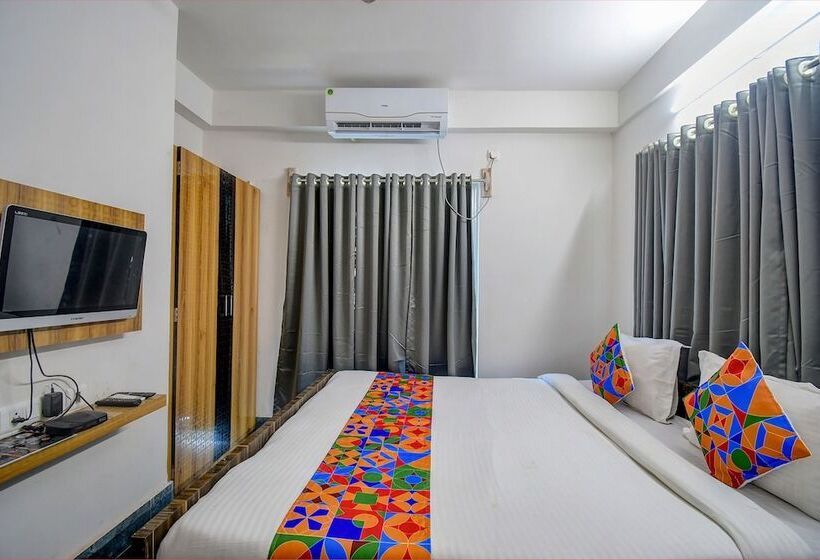 هتل Fabexpress Amar Raj Villa   Nr Eco Park