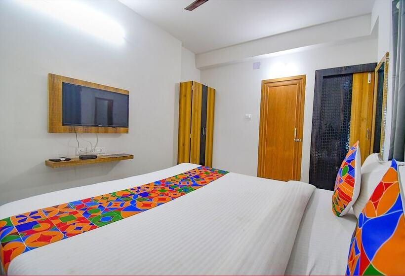 هتل Fabexpress Amar Raj Villa   Nr Eco Park