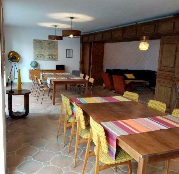 ペンション La Villa Rosace