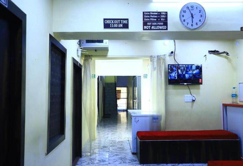 פנסיון Shivraj Homestay