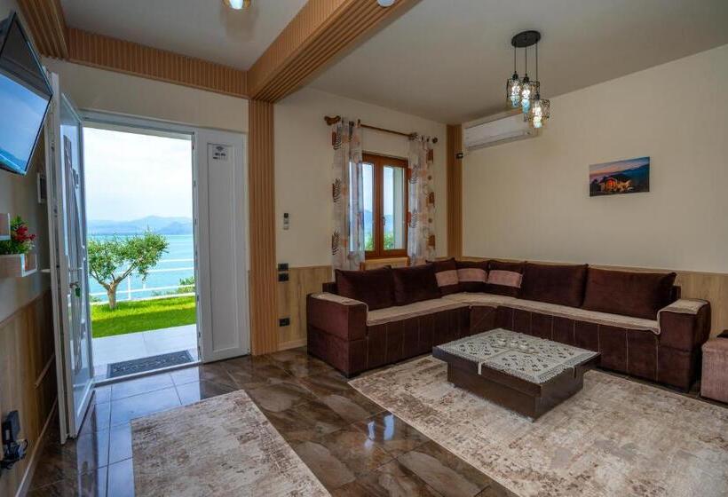 پانسیون Xhuli Guesthouse