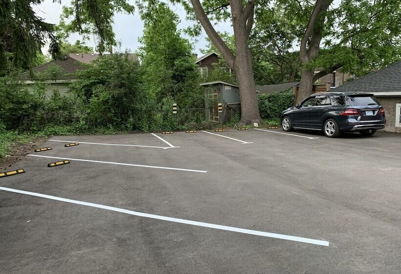 Ambiance By The Falls Cozy Suite