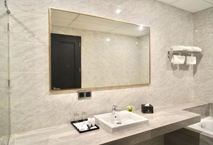 هتل Rylich Panorama