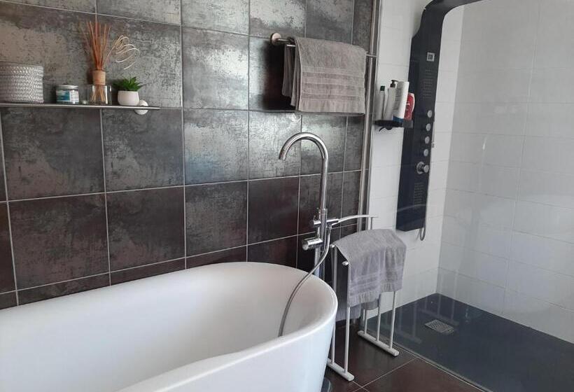 تختخواب و صبحانه Chambre Double Dans Maison Chaleureuse Et Familiale